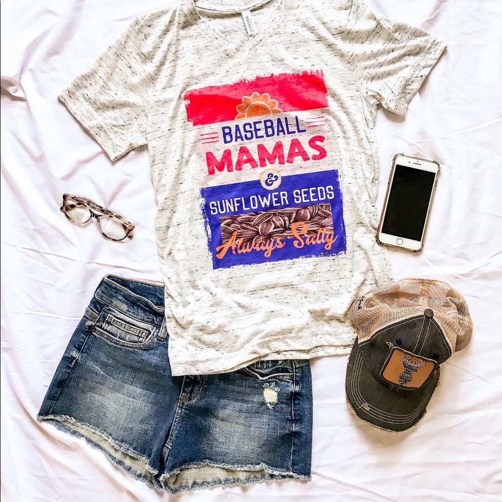 Baseball Mamas Tee - Picture 2 of 2